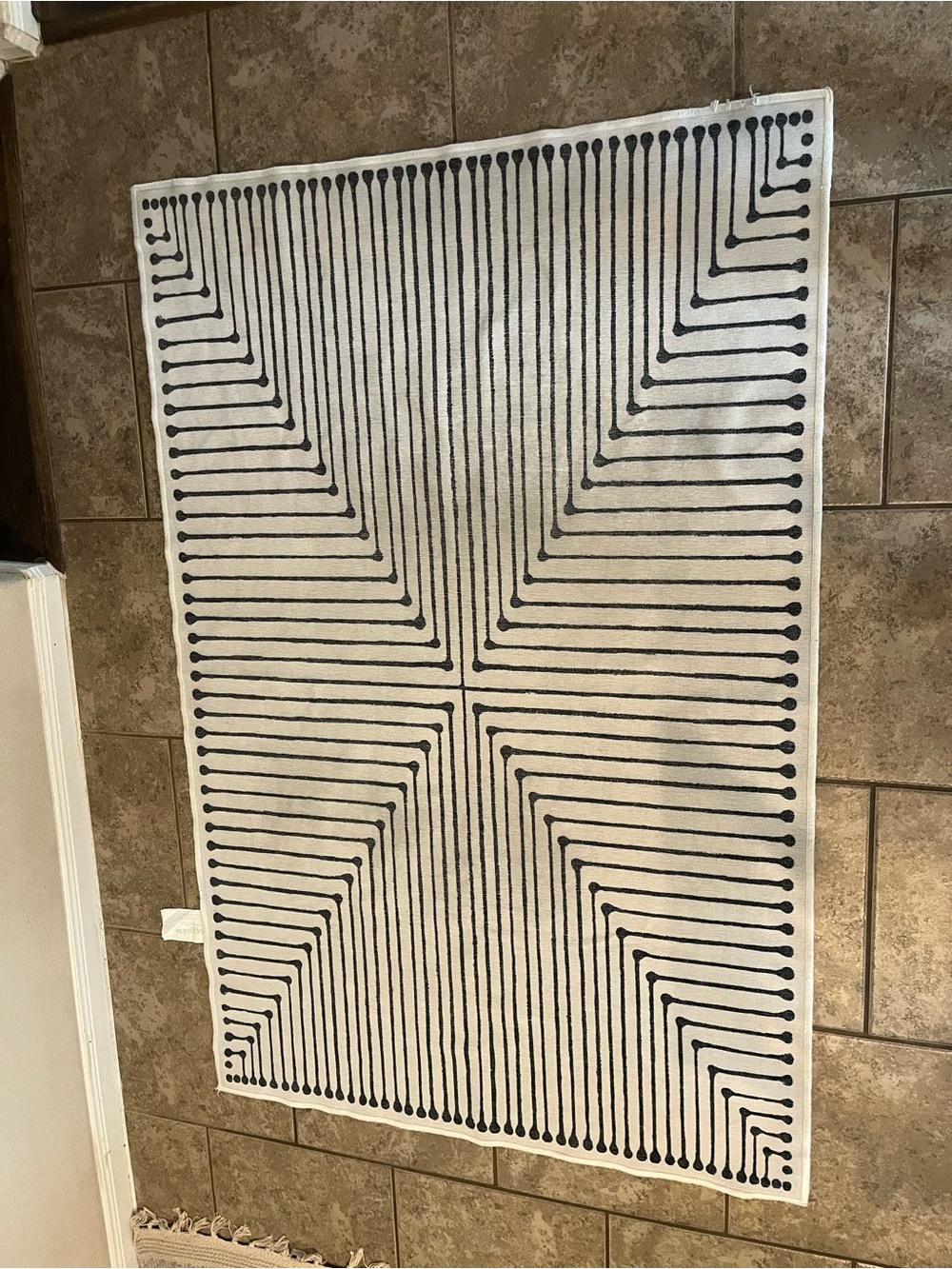 Ruggable Inkdrop black & ivory Jonathan Adler rug - Picture 7 of 10